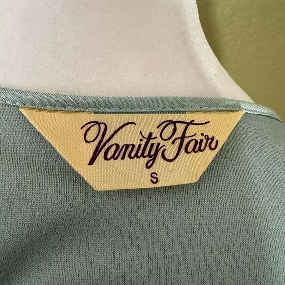 Vanity Fair Women's S Long Sleeve Crossover Robe Light Green Floral Embroidered - Picture 8 of 10